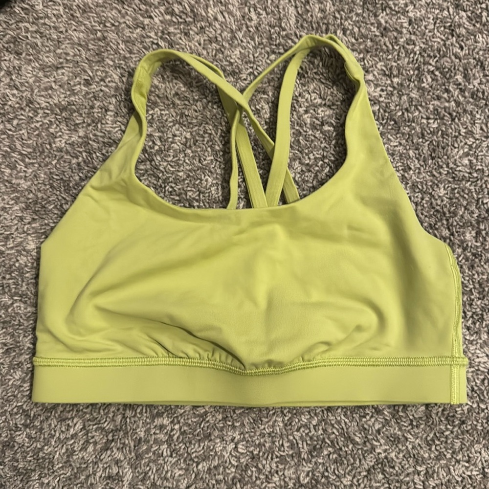 Lululemon sports bra